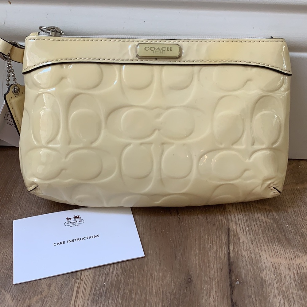 Coach Ivory Cream C Optic Patent Wristlet Clutch